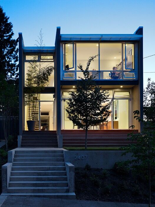 Property Photo:  2407 Warren Ave N  WA 98109 