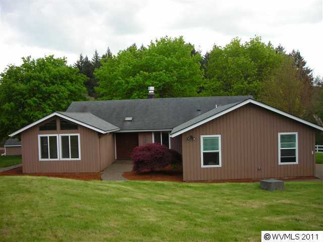 Property Photo:  3582  Concomly Rd S  OR 97306 