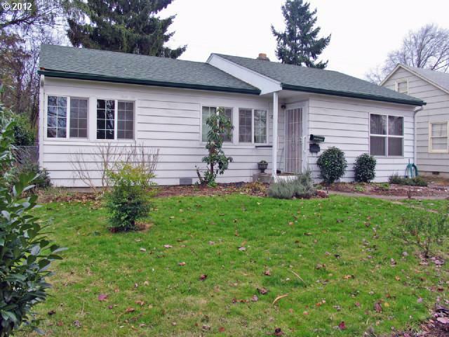 Property Photo: 2673 Kincaid St OR 97405