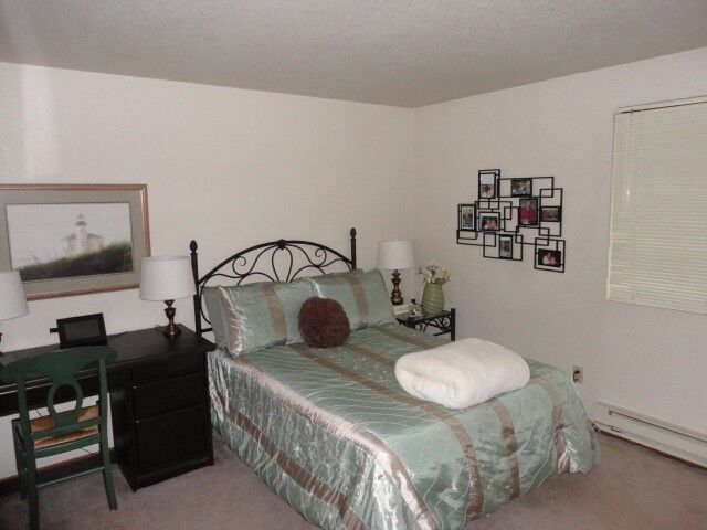 Property Photo:  12601 SE 41st Place H201  WA 98006 