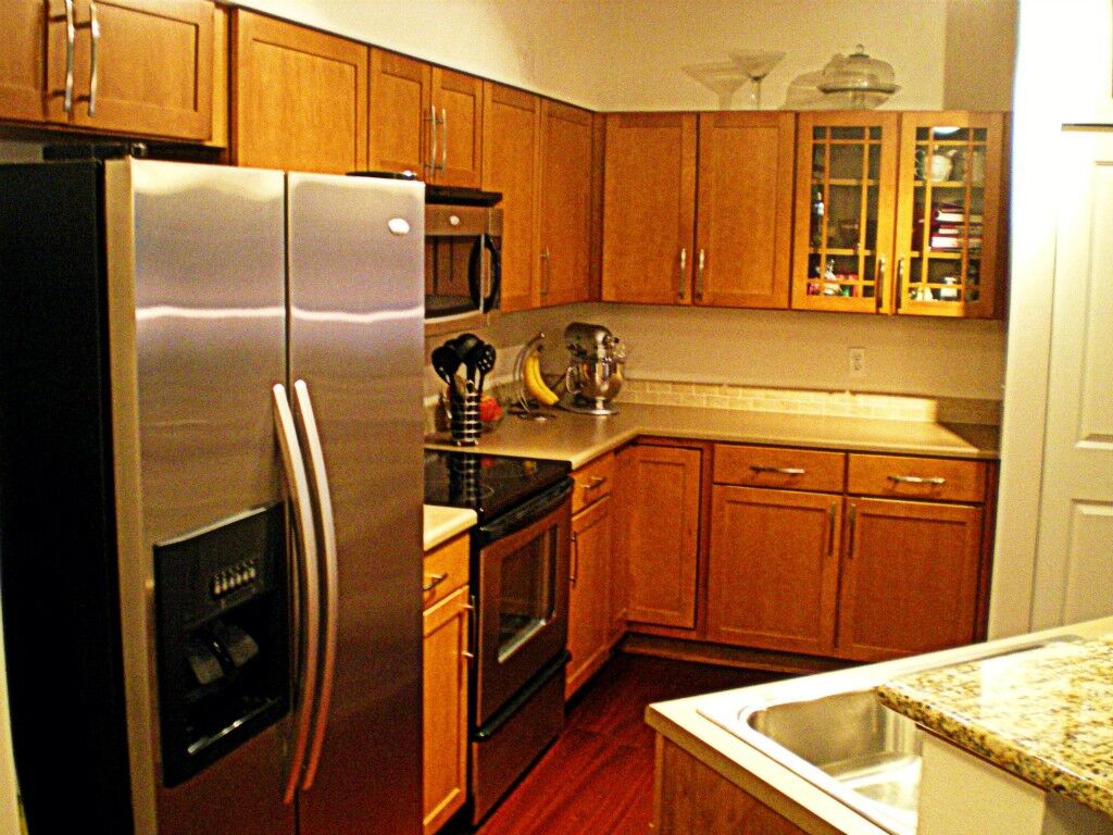 Property Photo:  2840 SW Raymond St 203  WA 98126 