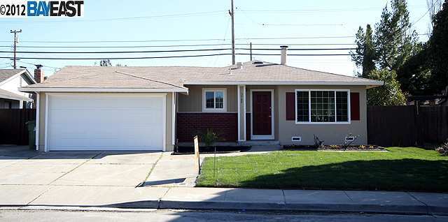 Property Photo:  5764 Antone Rd  CA 94538-3904 