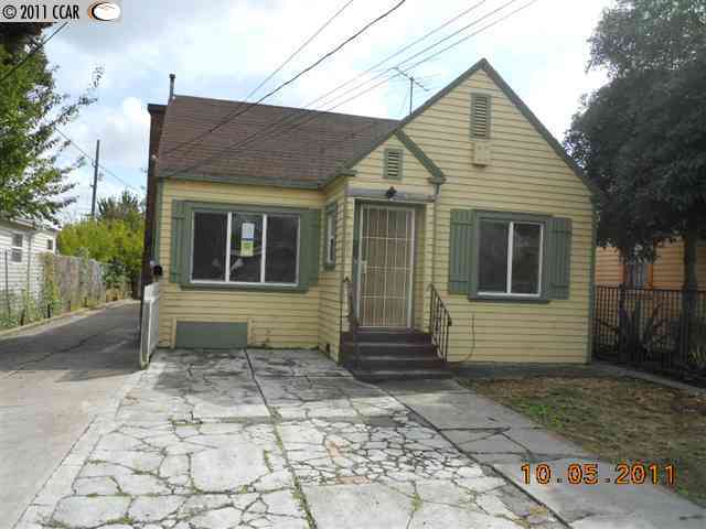 Property Photo:  1468 74th Ave  CA 94621-2822 