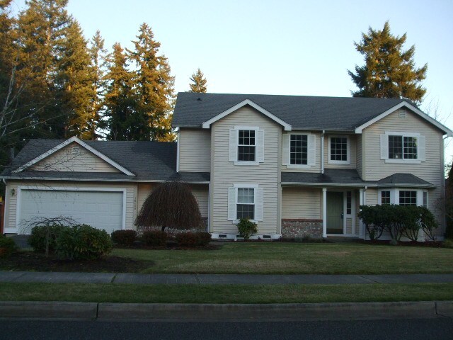 10409 Springwood Dr E  Bonney Lake WA 98391 photo
