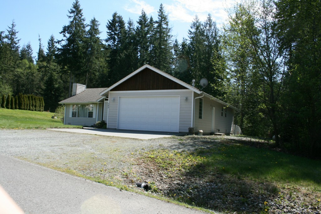 Property Photo:  393 Shepards Lane  WA 98282 