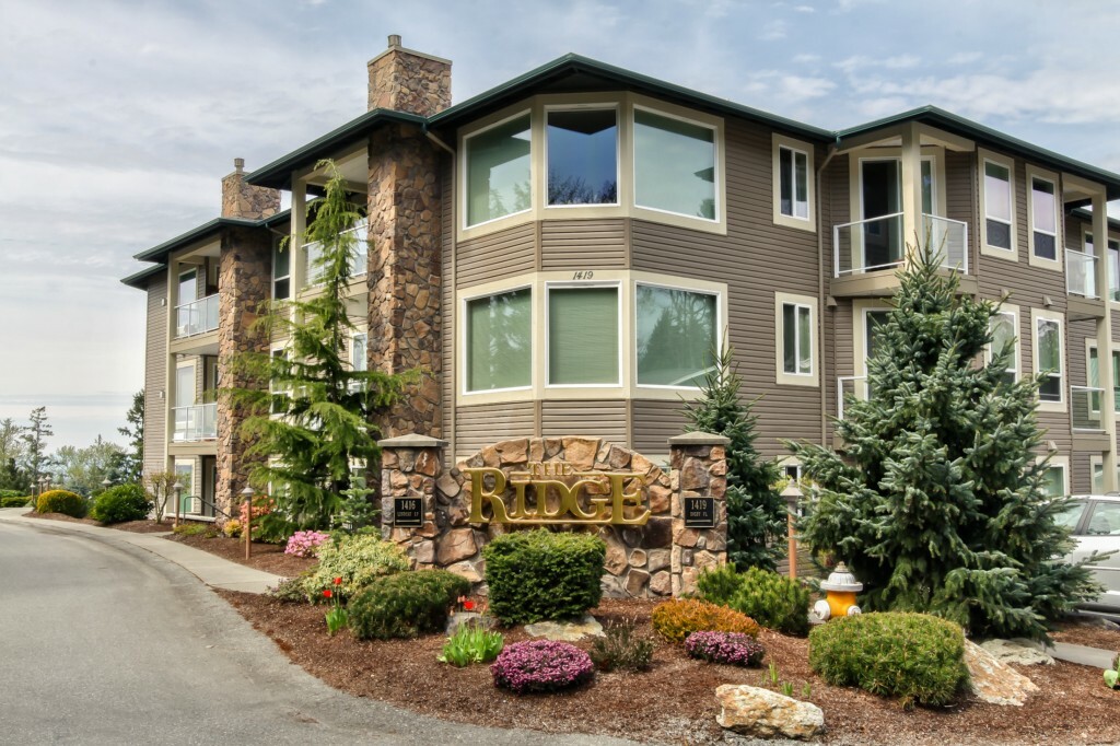 Property Photo:  1419 Digby Place 107  WA 98274 