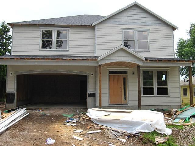 Property Photo: 7302 SE Sherman St OR 97215