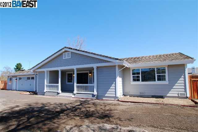 Property Photo:  1619 Cindy Way  CA 94566-5916 