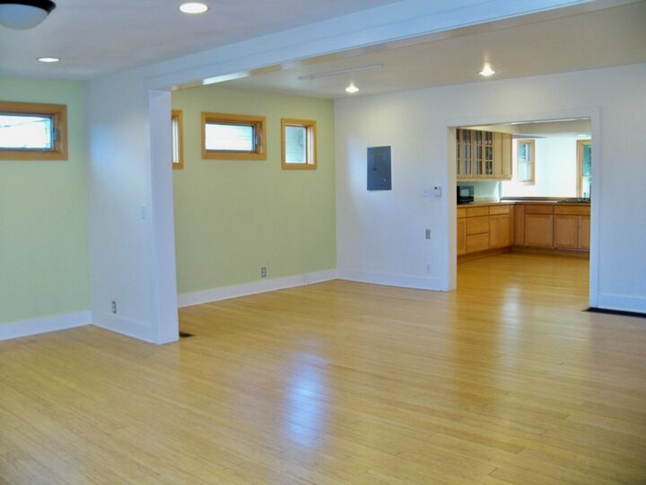 Property Photo:  930 30th Ave  WA 98122 