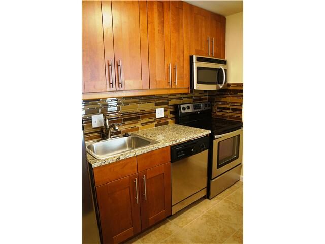 Property Photo:  7685 Northcross Drive 600  TX 78757 