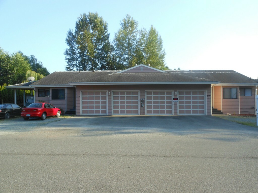 Property Photo:  737739 Sapp Rd  WA 98284 