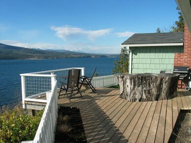 Property Photo: 3710 S Discovery Rd WA 98368
