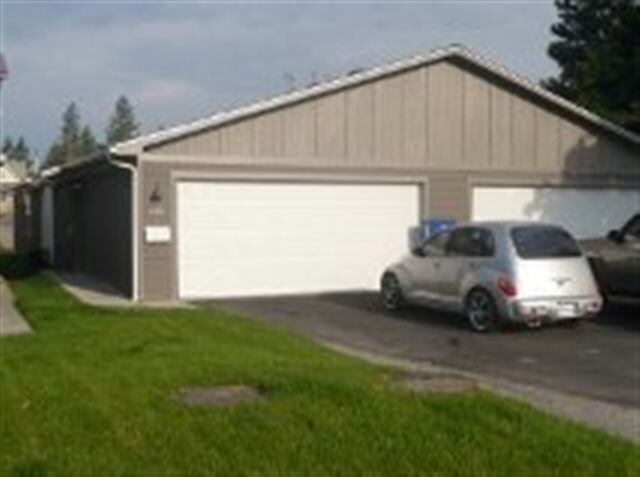 Property Photo: 628 S Ivory St 630 S Ivory St WA 99202