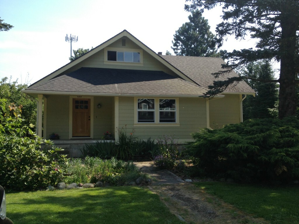 Property Photo:  408 W 1st St  WA 98276 