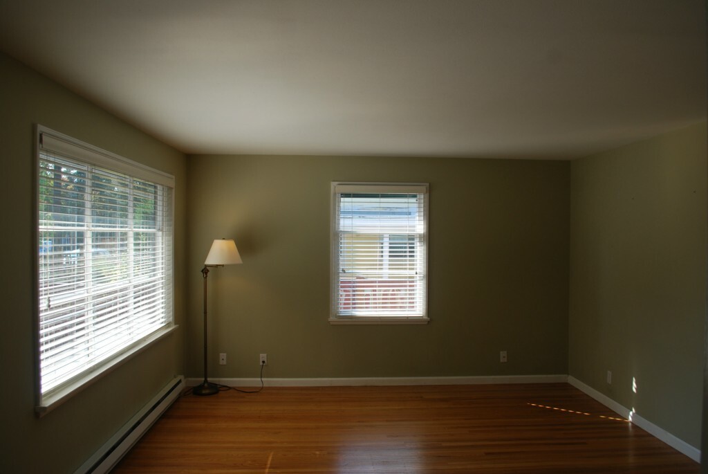 Property Photo:  7547 37th Ave NE  WA 98115 