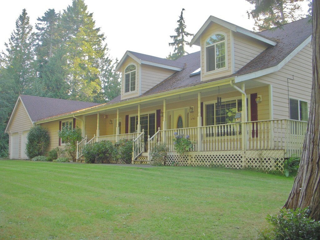 Property Photo:  9897 Lonerock Lane NW  WA 98380 