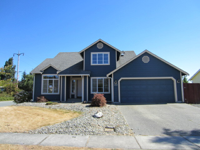 Property Photo:  3203 F Ave  WA 98221 