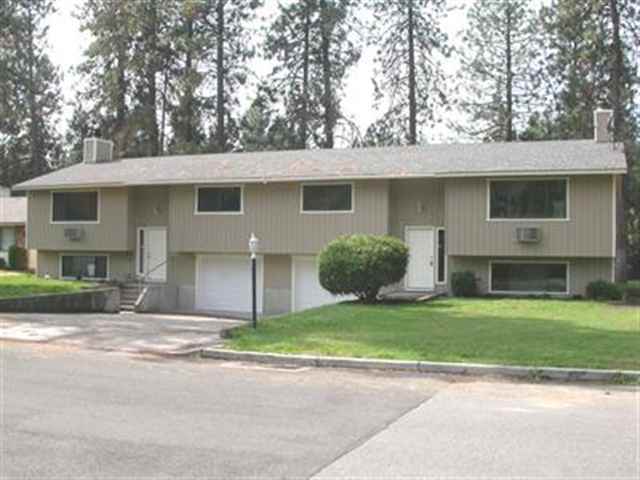 Property Photo: 1320-1322 S Robinhood WA 99206