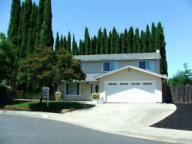Property Photo: 510 Moss Court CA 95687