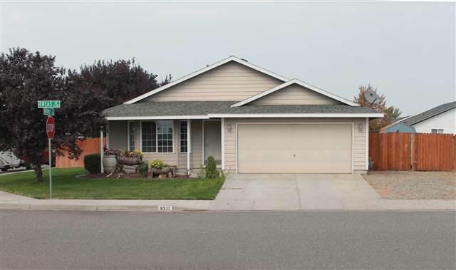 Property Photo:  8311 Orcas Dr.  WA 99301 