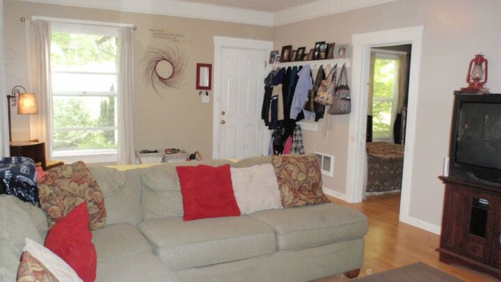 Property Photo:  420 S 7th  Street  WA 98584 