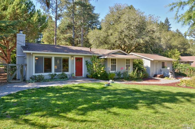 Property Photo: 1384 Hurlbut Avenue CA 95472