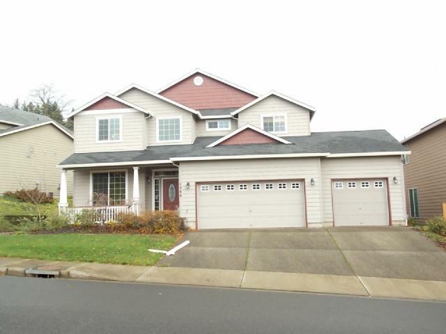 Property Photo:  1566 55th St  WA 98671 