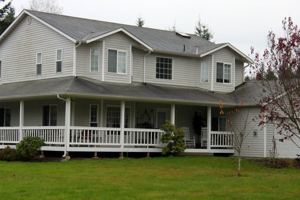 Property Photo:  5816 Happy Hollow Rd  WA 98282 