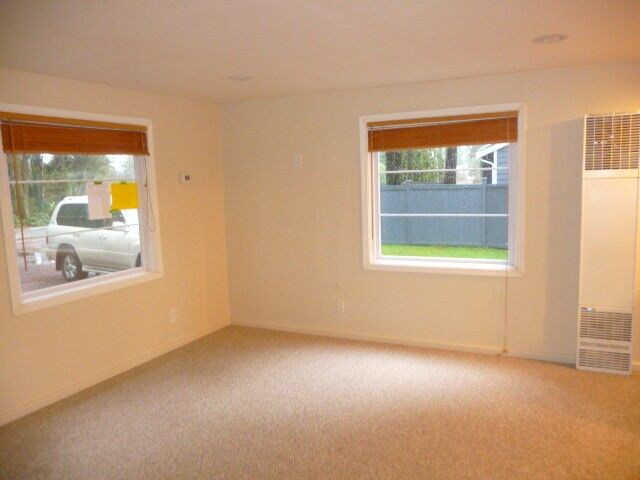 Property Photo: 10319 238th St SW WA 98020