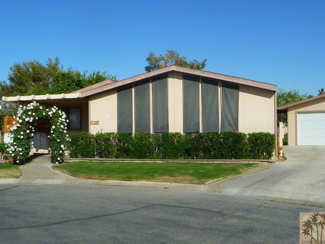 Property Photo: 47654 Prado Way CA 92201