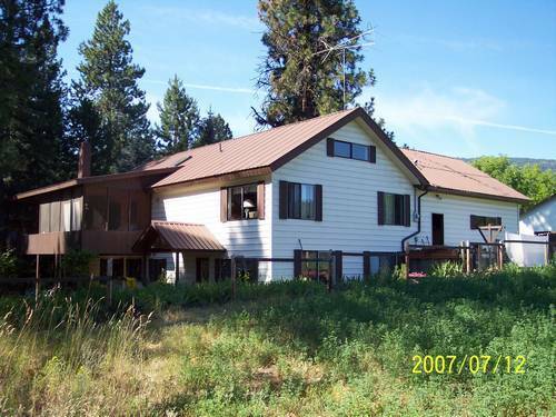 Property Photo:  17 Crane Rd  WA 99141 