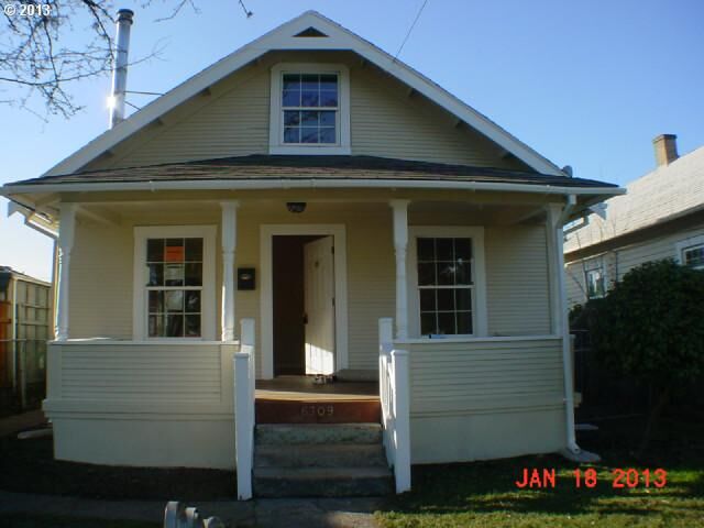 Property Photo: 6309 SE 88th Ave OR 97266