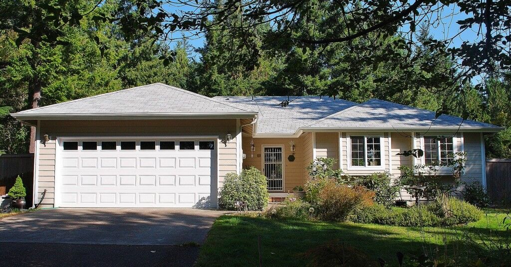 Property Photo:  16330 Lawrence Lake Rd SE  WA 98597 