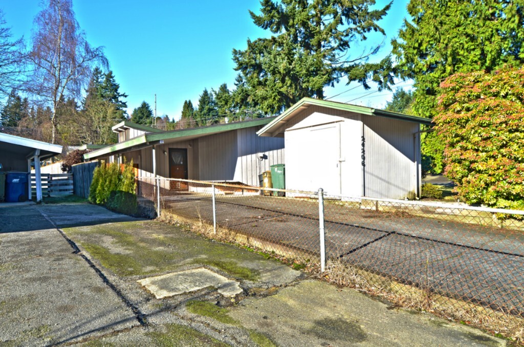 Property Photo: 24206 78th Place W WA 98026