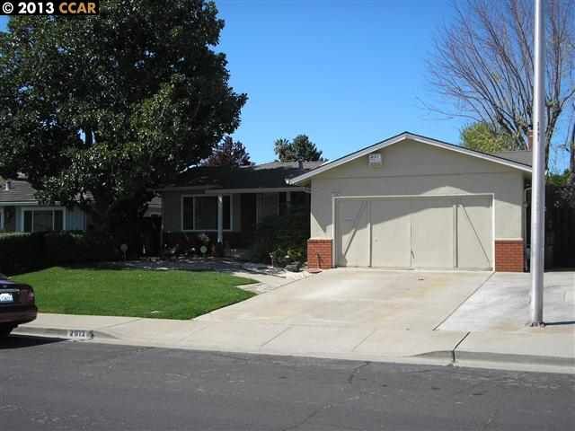 Property Photo: 2912 El Monte Way CA 94509-4522