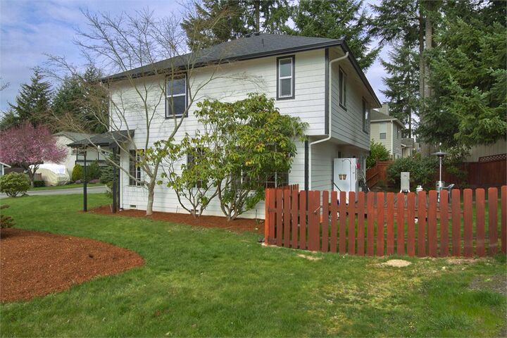 Property Photo: 1394 NW Derryfield Dr WA 98383