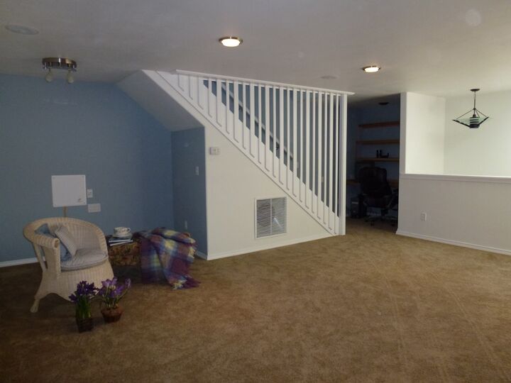 Property Photo:  920 Stanford Dr  WA 98537 