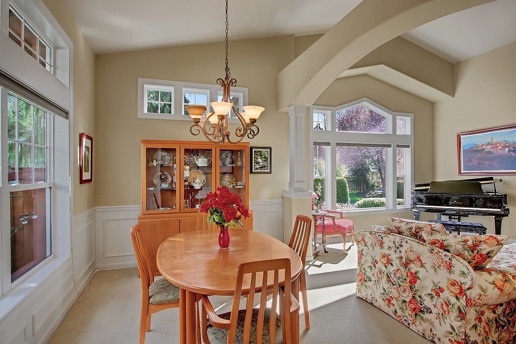 Property Photo:  7126 NE 167th St  WA 98028 