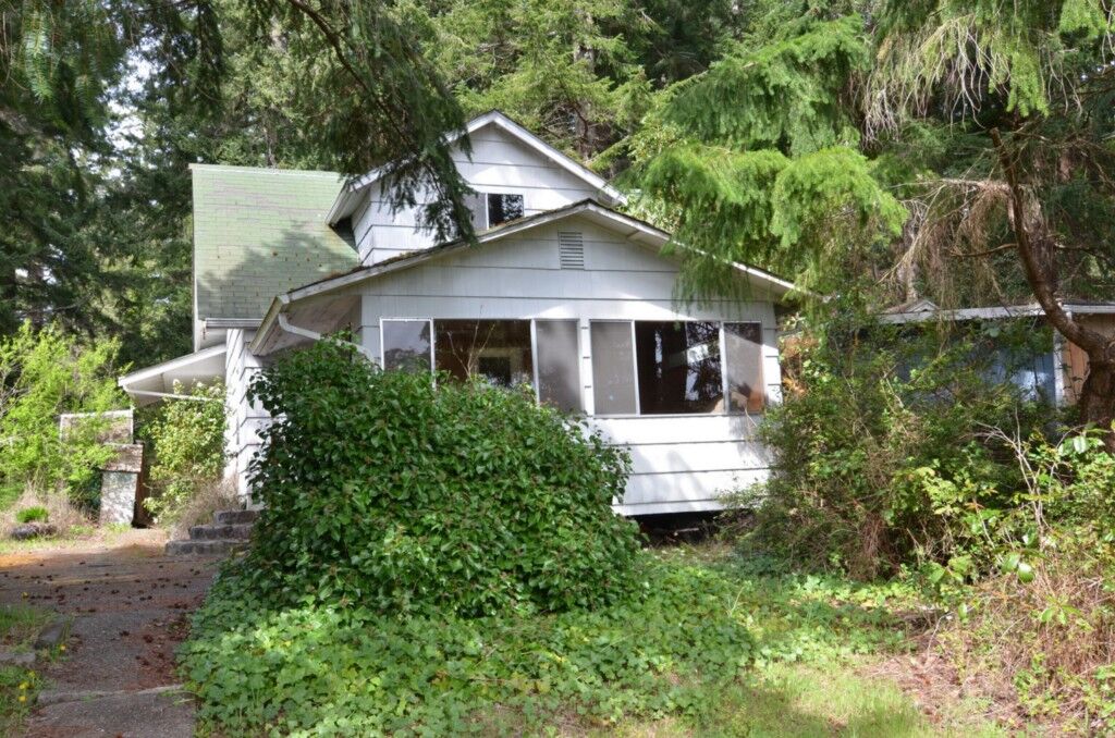 Property Photo:  4981 NE North Shore Road  WA 98528 