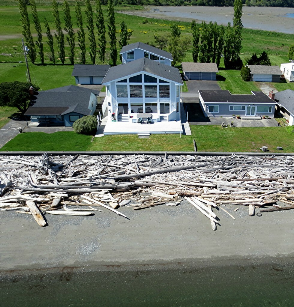 Property Photo:  210 Driftwood Shores Rd  WA 98282 