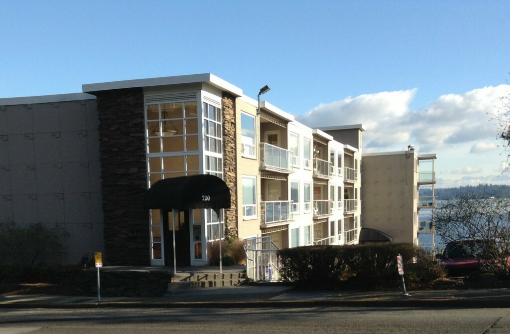 Property Photo: 720 Lakeside Ave S 106 WA 98144