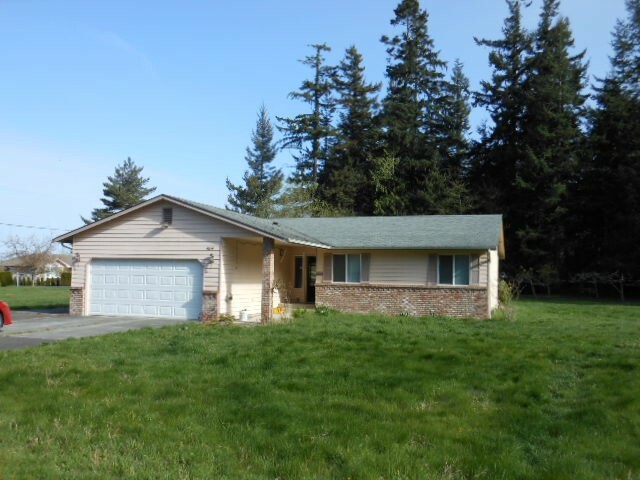 Property Photo: 484 Island View Drive WA 98282