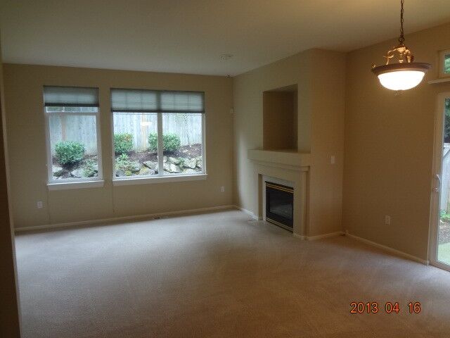 Property Photo:  10841 SE 187th Lane  WA 98055 