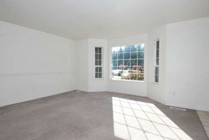 Property Photo:  209 Springfield Lp  WA 98584 