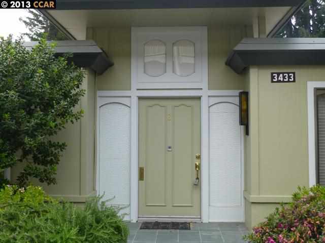 Property Photo:  3433 Golden Rain Rd 3  CA 94595-2008 