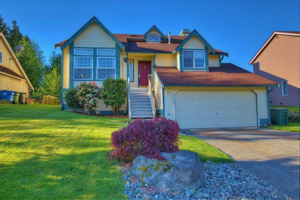 Property Photo:  12651 SE 307th St  WA 98092 