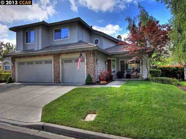 Property Photo:  224 Chatham Ter  CA 94506-6242 