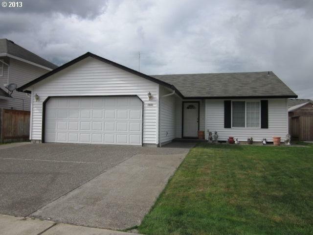 Property Photo: 2408 NE 106th St WA 98686