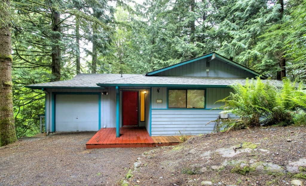 Property Photo:  39 Green Hill Rd  WA 98229 