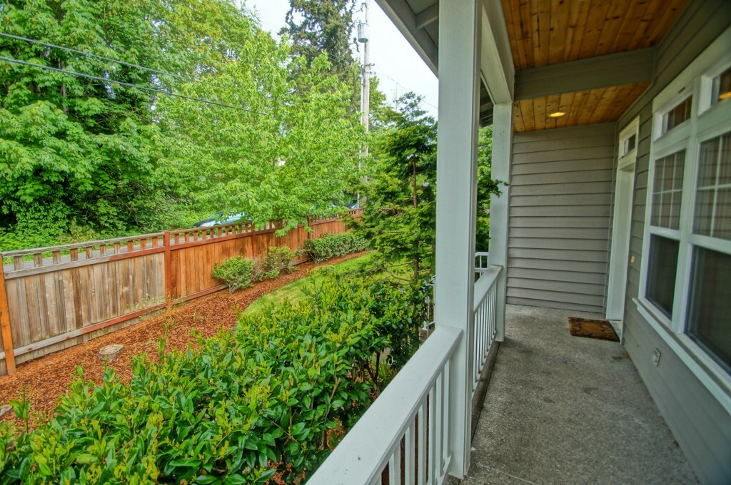 Property Photo: 15120 37th Ave NE WA 98155